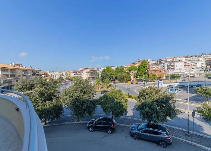 Minicasa Con Ampia Terrazza